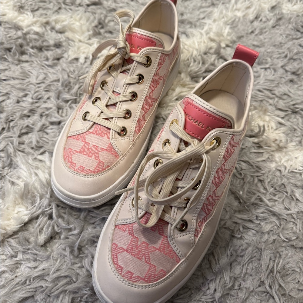 Michael Kors Women's Pink and Cream Lace-Up Sneakers